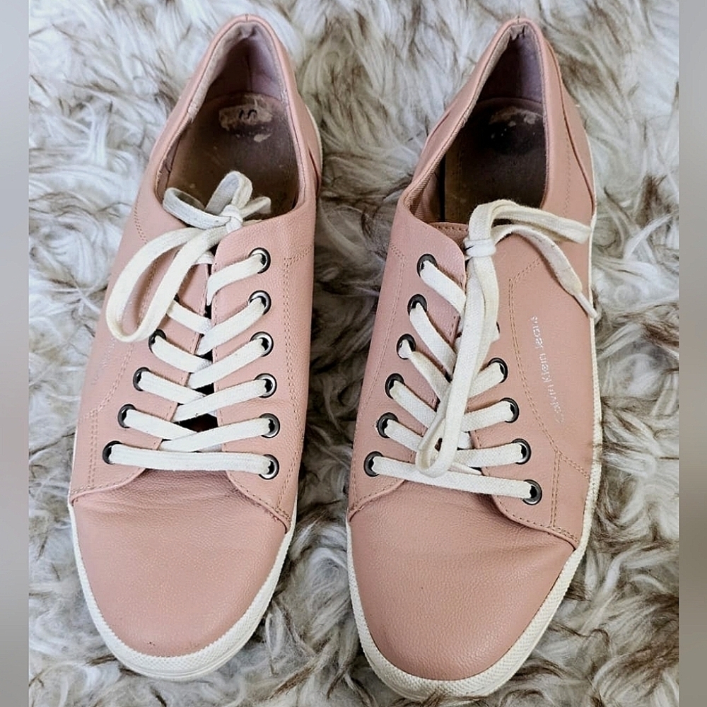 Calvin Klein Jeans Pink Women's Leather Sneakers Size 10 🌴